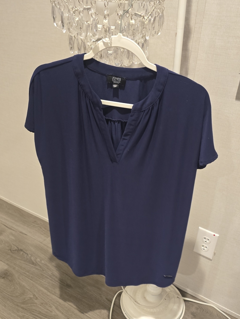 Jones New York Navy Short-Sleeve Split V-Neck Blouse